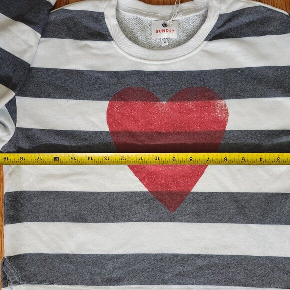 Sundry by Anthropologie Cropped Crewneck Stripes & Heart Sweatshirt Size XS - Picture 4 of 6